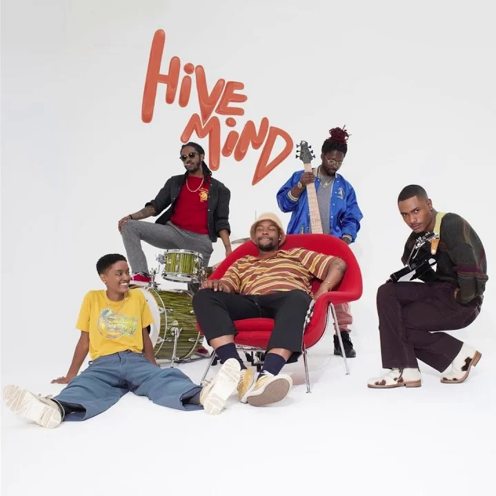 Review: The Internet - Hive Mind