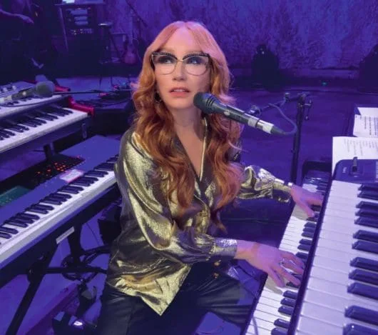 Tori Amos Diving Deep Live